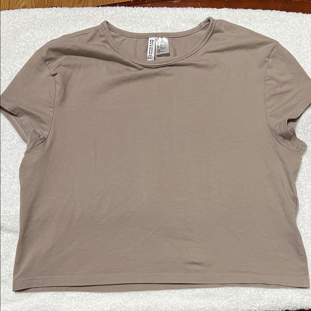 H&M Beige Short Sleeve Tee